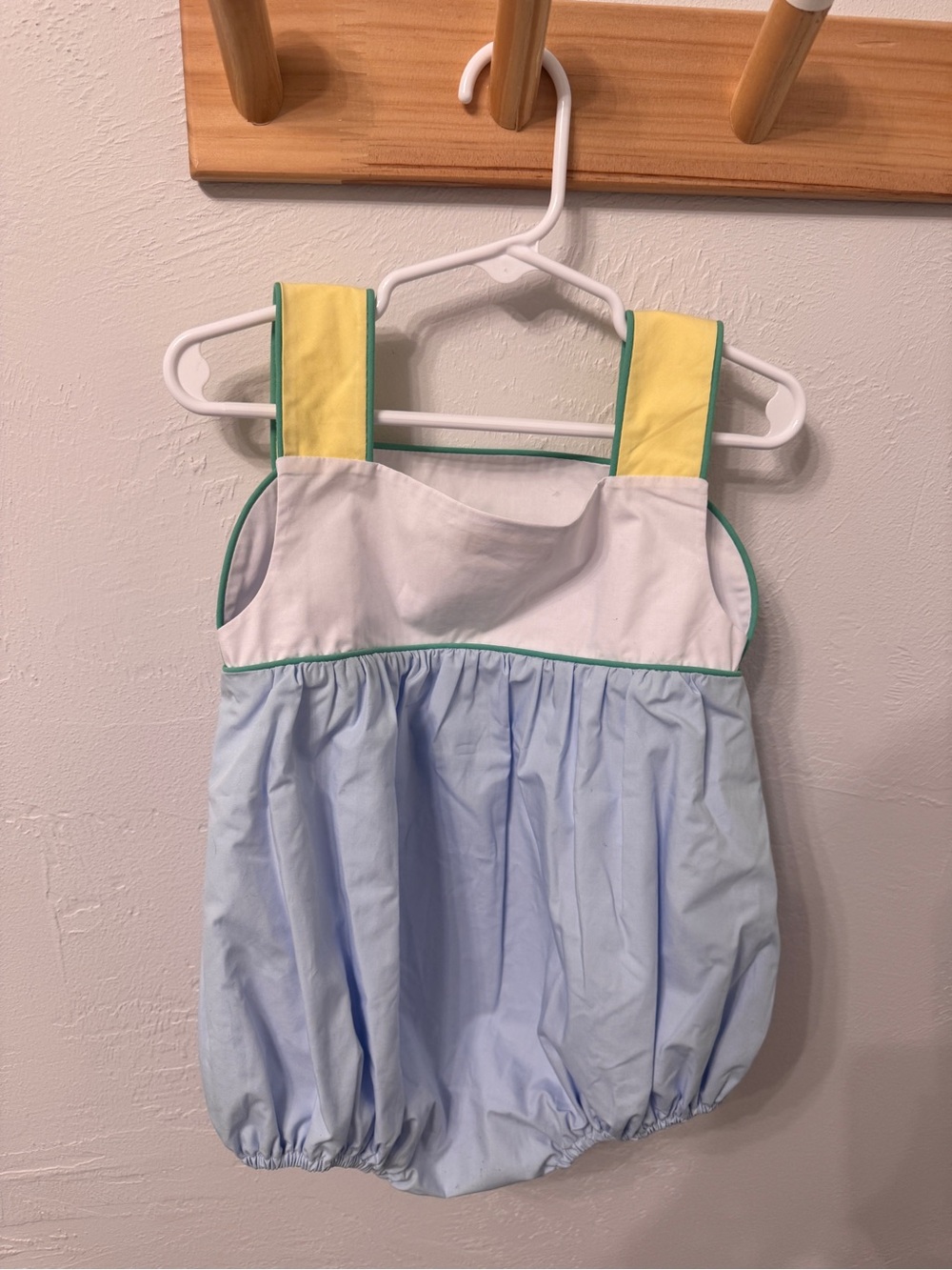 Toddler Bany Vintage Style Button Bubble Romper with House Appliqués 3T EUC - Picture 7 of 10